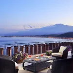 Capotaormina Hotell 4*