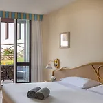 Capotaormina Hotel 4*
