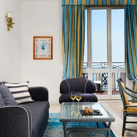 Capotaormina Hotell 4*