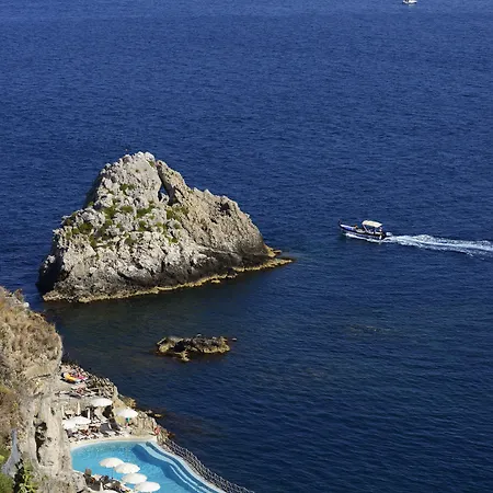 Capotaormina ホテル