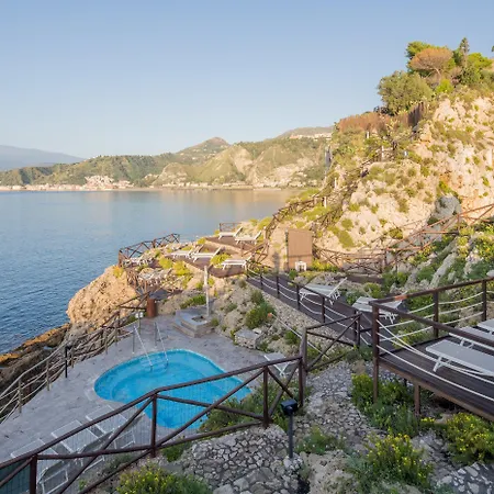 Hotel Capotaormina 4*