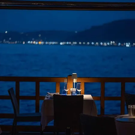 Capotaormina Hotel