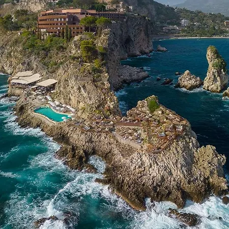 Hotel Capotaormina 4*