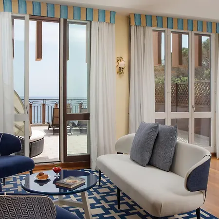 Capotaormina 4*
