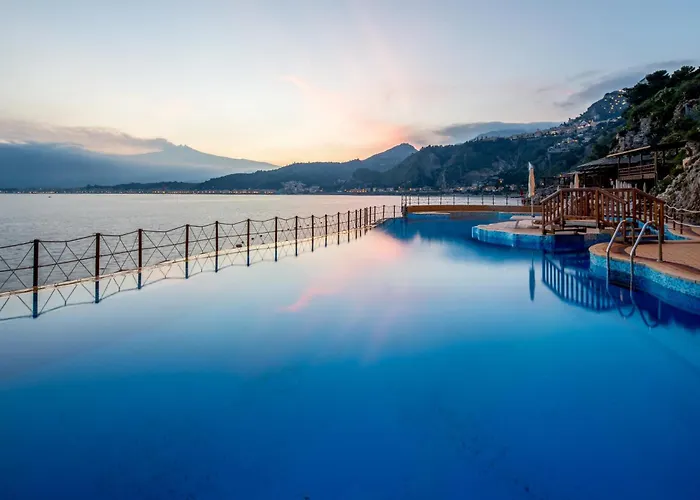 Capotaormina 4* Taormina