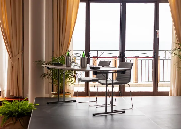 Hotel Capotaormina 4*